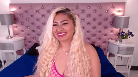 IvonnyBon online show from 02.13.26