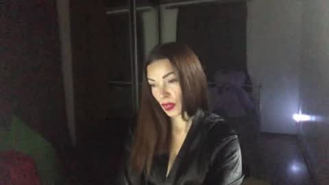 Snapshot of ivorymuse chatting on 02.20.26 Lana online show from 02.20.26