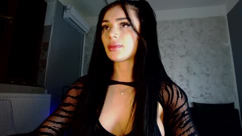 Ivy bellee online show from 01.26.25
