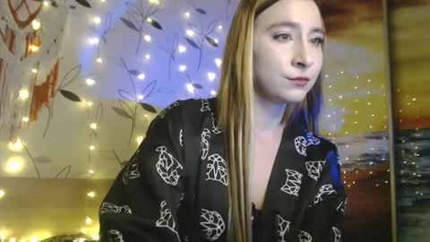 Snapshot of ivy_dean_ chatting on 02.10.25 Ivy online show from 02.10.25