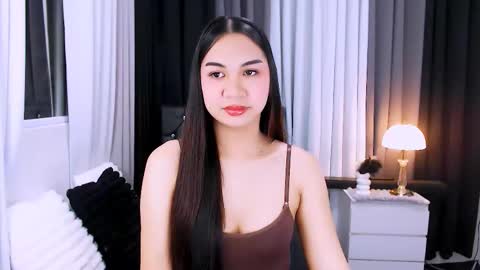 Snapshot of ivy_fucks chatting on 11.26.25 ivy_fucks online show from 11.26.25