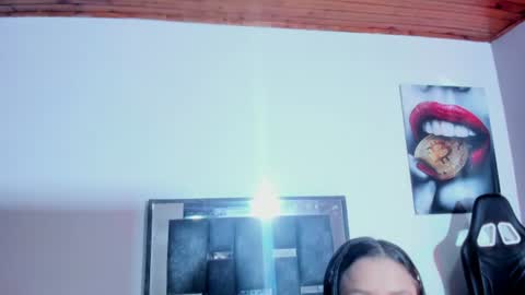 Snapshot of ivy_greys chatting on 07.27.26 IVY online show from 07.27.26