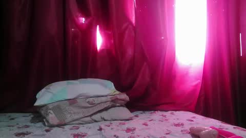 Snapshot of ivy_hatesu chatting on 01.28.25 Ivy online show from 01.28.25