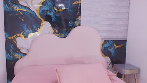 Tell me Ivy is a pleasure online show from 07.25.26