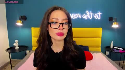 Ivy online show from 03.25.26