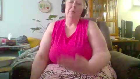 ivyjane3522 online show from 04.29.26