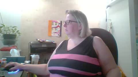 ivyjane3522 online show from 05.01.26
