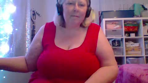 ivyjane3522 online show from 06.28.26