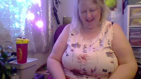 ivyjane3522 online show from 07.25.26