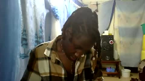 ivyk_ online show from 03.21.26