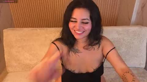 Snapshot of ivyka_monroe_cn chatting on 07.28.26 IVYKA online show from 07.28.26