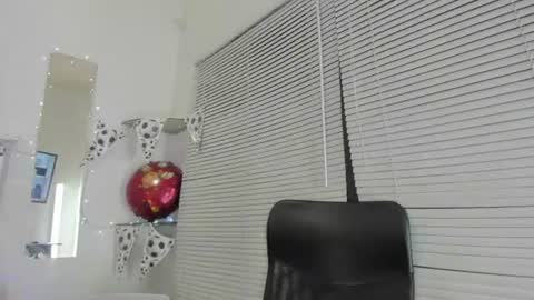 ivymilleer online show from 07.08.26