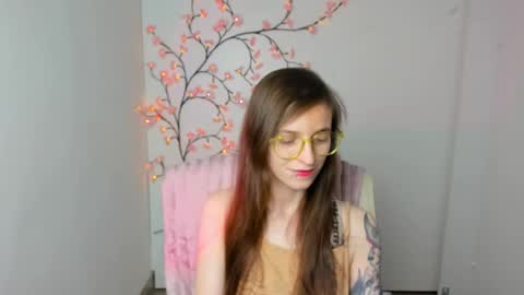 Snapshot of ivynoir_ chatting on 07.12.26 Ivy online show from 07.12.26