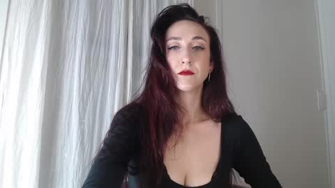 Ivy Rosie online show from 06.03.26
