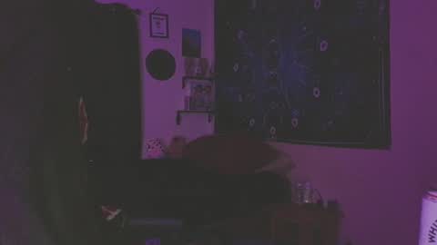 Amiee online show from 09.13.25