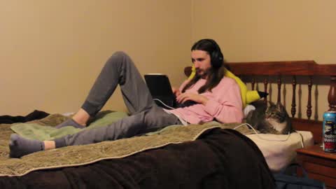 iwhitesmurf online show from 12.21.25