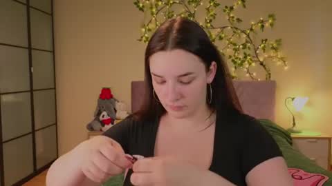 Daisy online show from 06.15.26