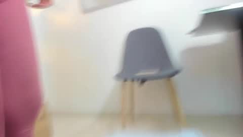 Snapshot of izaro_22 chatting on 02.21.25 Iza online show from 02.21.25