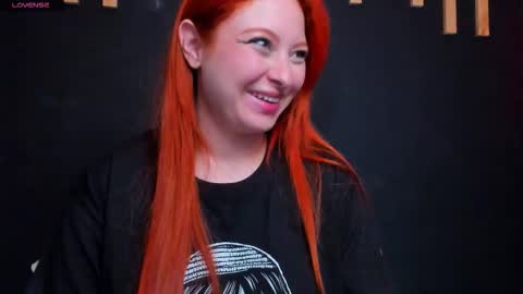 hot izys online show from 03.10.26