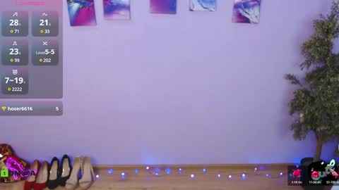 Queen of nylon  Victoria online show from 12.22.24