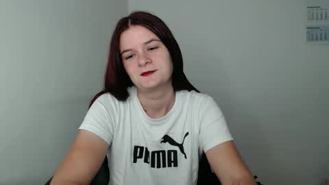 Snapshot of izzyflame18 chatting on 10.03.25 Shygirl online show from 10.03.25