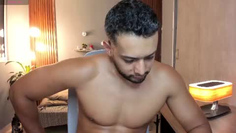 Calix  Independient model Insta and twt Calixsnake online show from 07.28.26