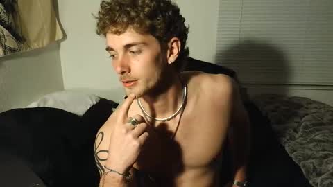 Snapshot of j_crisp chatting on 02.03.26 j_crisp online show from 02.03.26