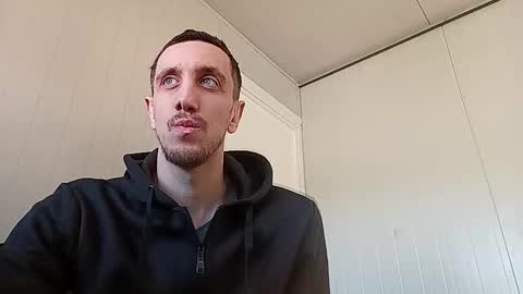 Snapshot of j_executive chatting on 11.10.25 j_executive online show from 11.10.25