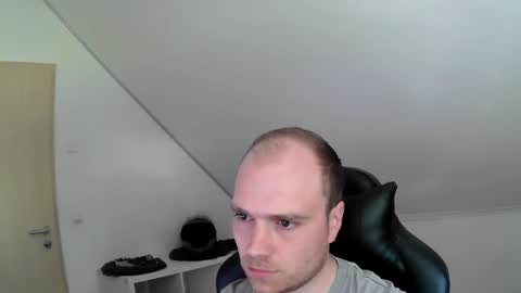 Snapshot of j_german783377 chatting on 04.29.26 here4y online show from 04.29.26
