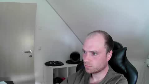 Snapshot of j_german783377 chatting on 05.16.26 here4y online show from 05.16.26