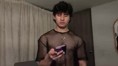 Noah online show from 06.12.26