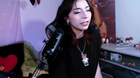 jade 18  online show from 12.02.25