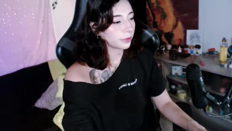 Snapshot of jaadee18 chatting on 02.23.26 jade 18 online show from 02.23.26