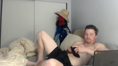 First timer  online show from 04.14.26