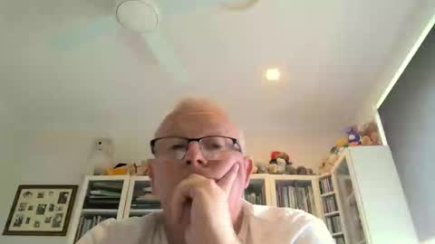 Snapshot of jacal711 chatting on 05.25.26 jacal711 online show from 05.25.26