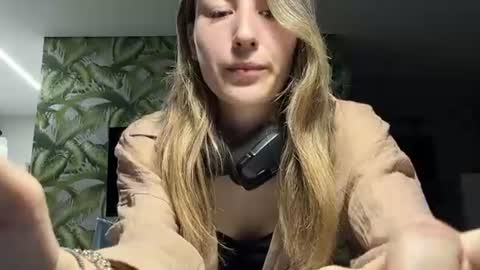 Snapshot of jacalynlatterell chatting on 07.22.26 eustoma3 online show from 07.22.26