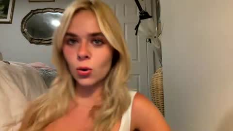Snapshot of jacepaie chatting on 07.18.26 jacepaie online show from 07.18.26