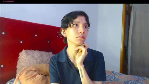 Snapshot of jack_s21 chatting on 04.25.26 Laick online show from 04.25.26