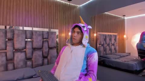 Jack online show from 11.23.25