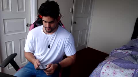 Snapshot of jackecuador chatting on 09.25.25 Jack online show from 09.25.25