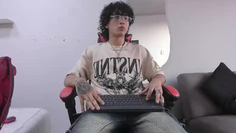 Jackes Taylor online show from 11.15.25