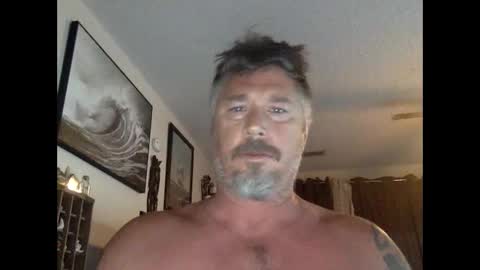 Snapshot of jackhammerhead chatting on 05.14.26 jackhammerhead online show from 05.14.26