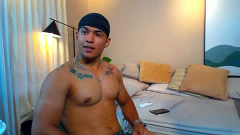 Jackson Bell online show from 12.26.24