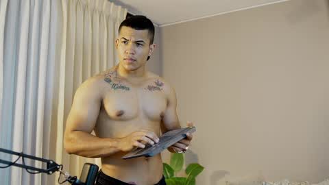 Jackson Bell online show from 02.03.25