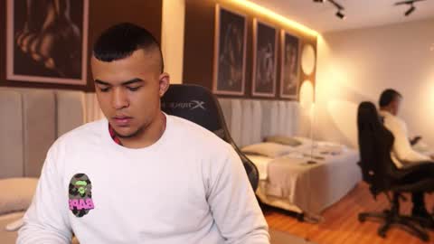 Jackson Bell online show from 09.22.25