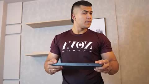 Jackson Bell online show from 11.24.25