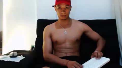 Snapshot of jacksoncooper1 chatting on 01.08.25 Jackson Cooper online show from 01.08.25