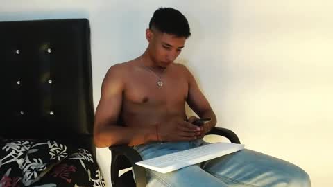 Snapshot of jacksoncooper1 chatting on 01.20.25 Jackson Cooper online show from 01.20.25