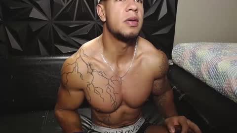 Snapshot of jacob_beckett chatting on 02.19.25 Jacob online show from 02.19.25