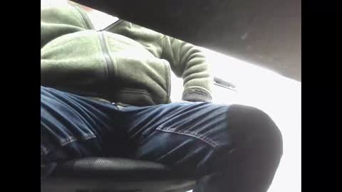 Snapshot of jacob_bron chatting on 11.18.25 jacob_bron online show from 11.18.25